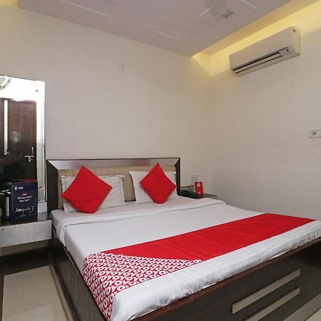 Oyo 24723 Hotel Atul Palace Agra  Esterno foto
