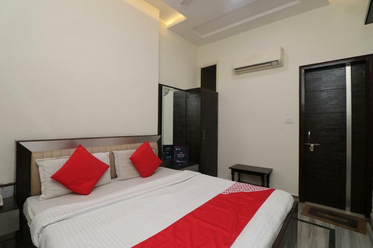 Oyo 24723 Hotel Atul Palace Agra  Esterno foto