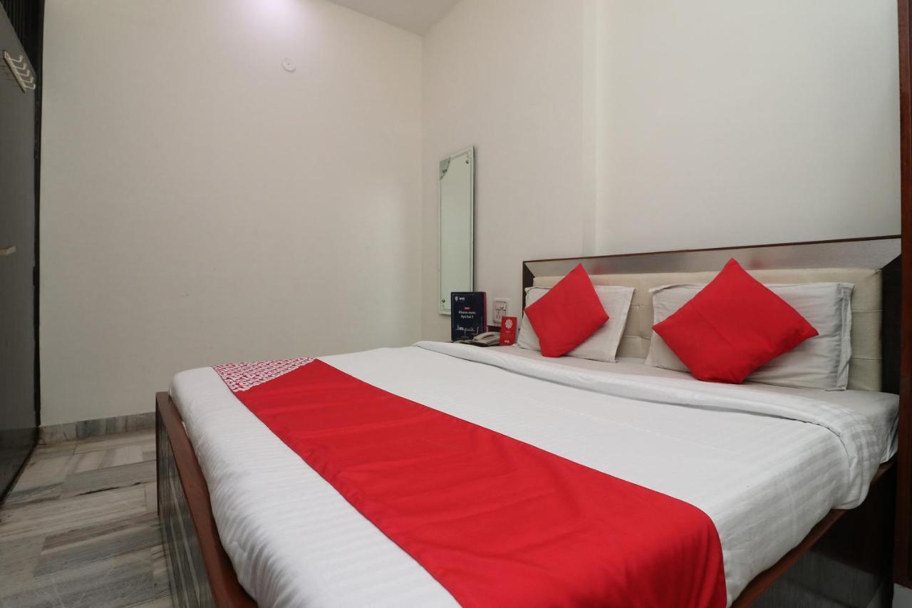 Oyo 24723 Hotel Atul Palace Agra  Esterno foto